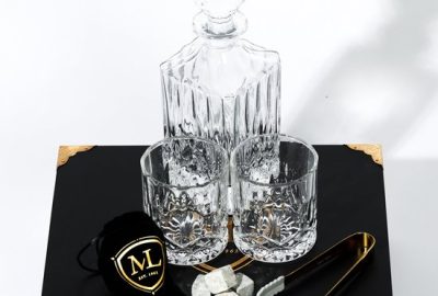Meadow Lane - Luxe Whiskey Set met 2 Glazen en Karaf - 8 Stones en IJstang - Mancave Decoratie